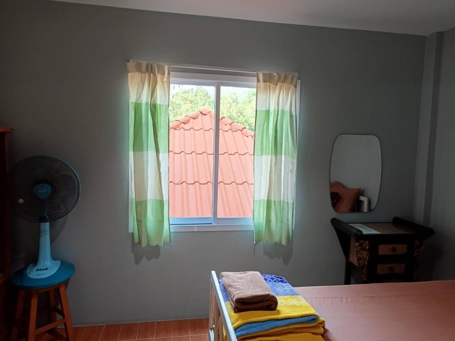Chandra Hostel كو تاو المظهر الخارجي الصورة