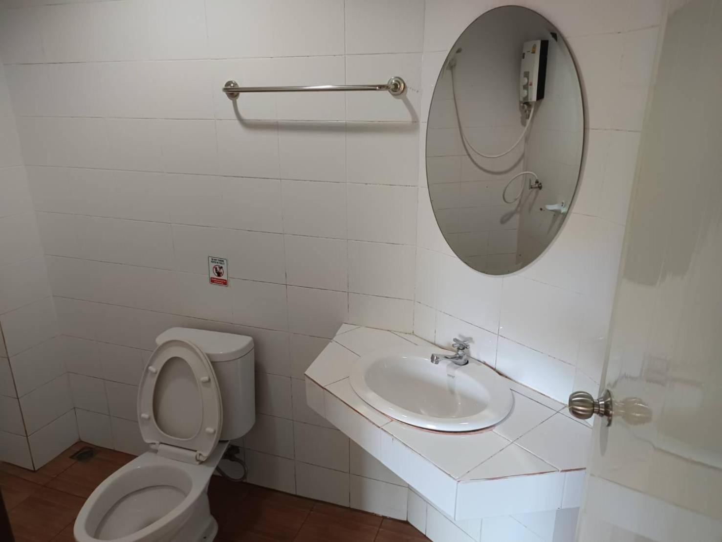 Chandra Hostel كو تاو المظهر الخارجي الصورة