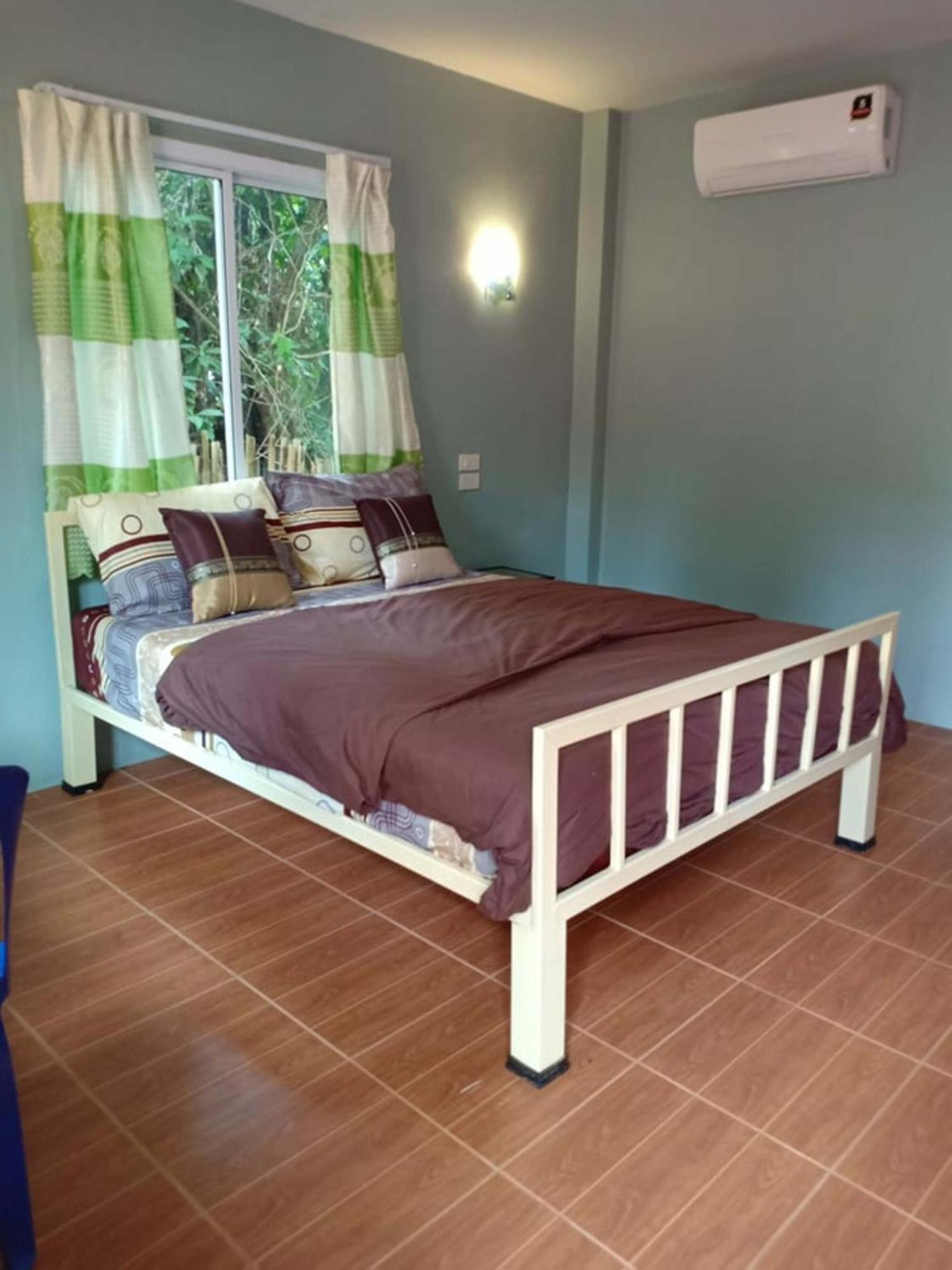 Chandra Hostel كو تاو المظهر الخارجي الصورة